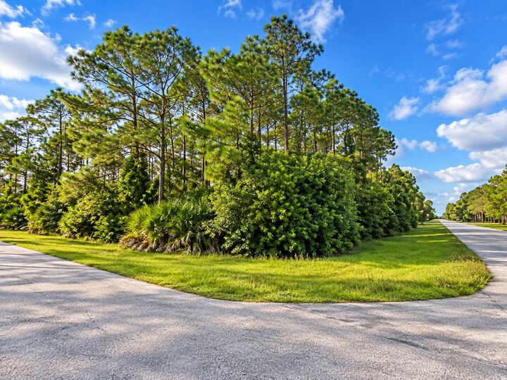 Property Photo: Xxxx 92nd Court N FL 33412