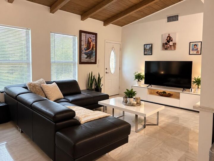 Property Photo:  2930 Wayne Road  FL 33406 
