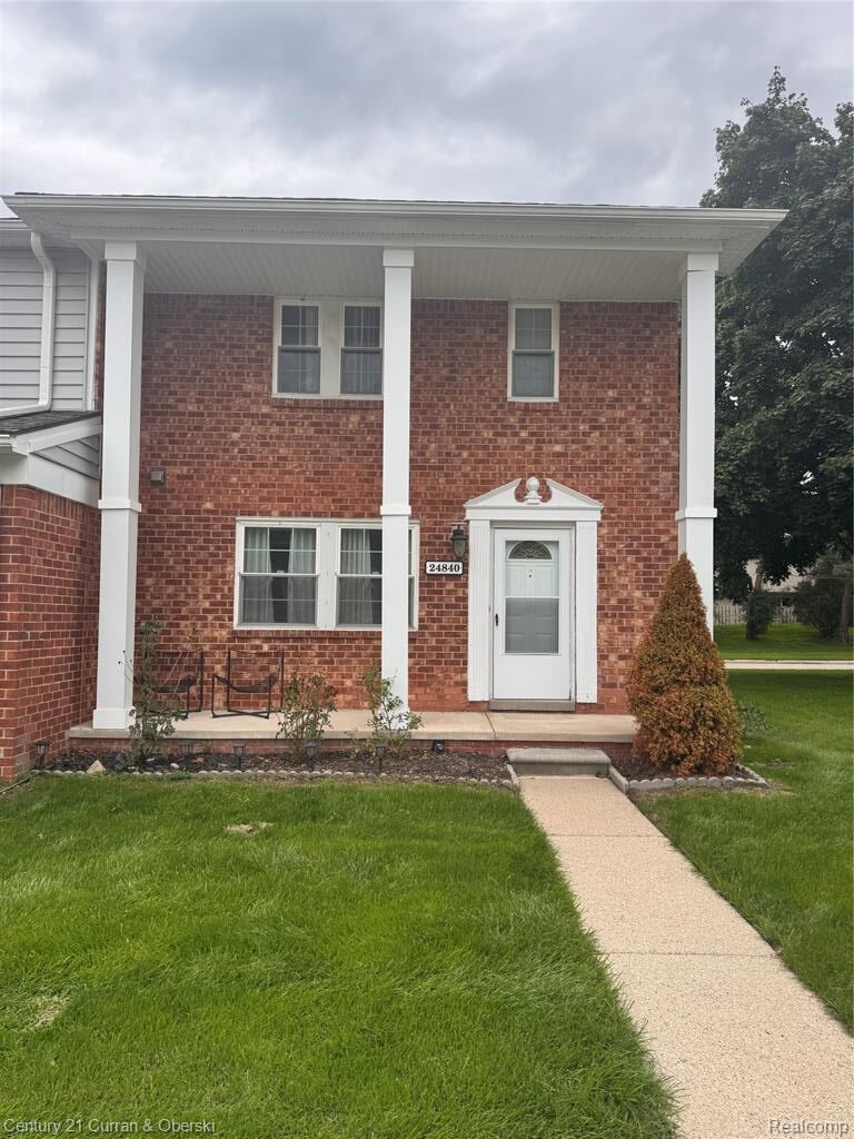 Property Photo:  24840 Olde Orchard Street  MI 48375 