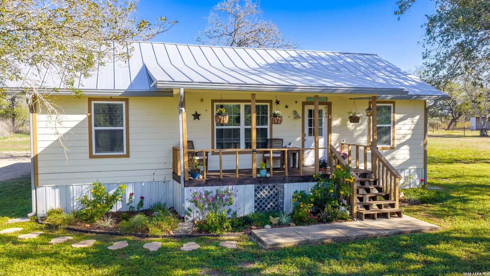 Property Photo:  594 Sleepy Meadow  TX 78140 