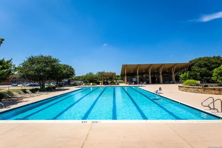 Property Photo: 104 Ladolia Ln TX 78666