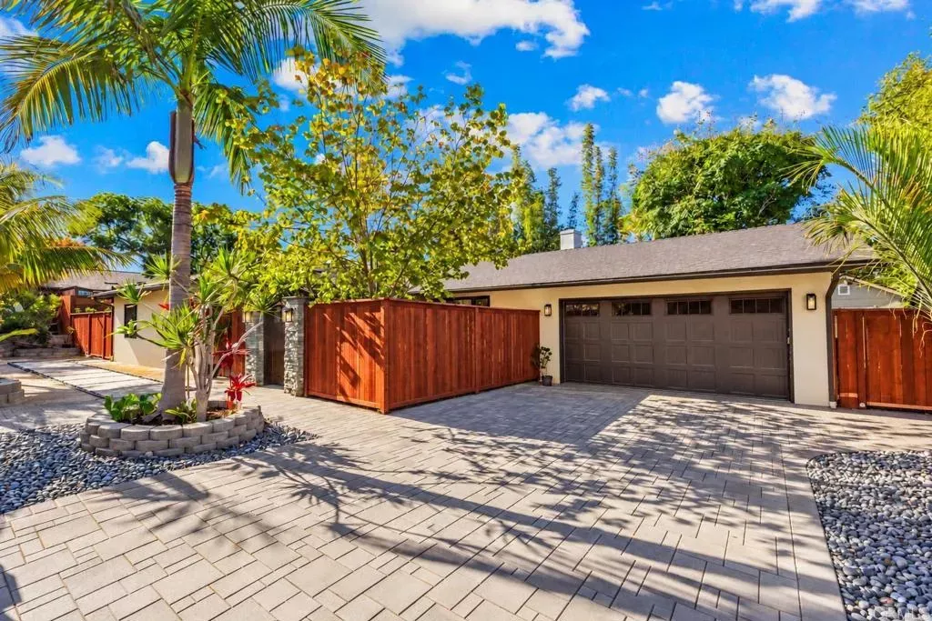 Property Photo:  1639 Mountain View Avenue  CA 92054 