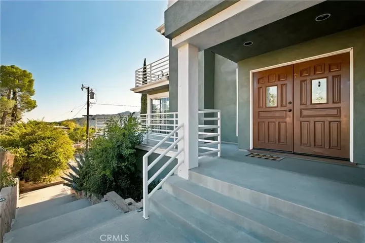 Property Photo: 2715 Frances Avenue CA 91214