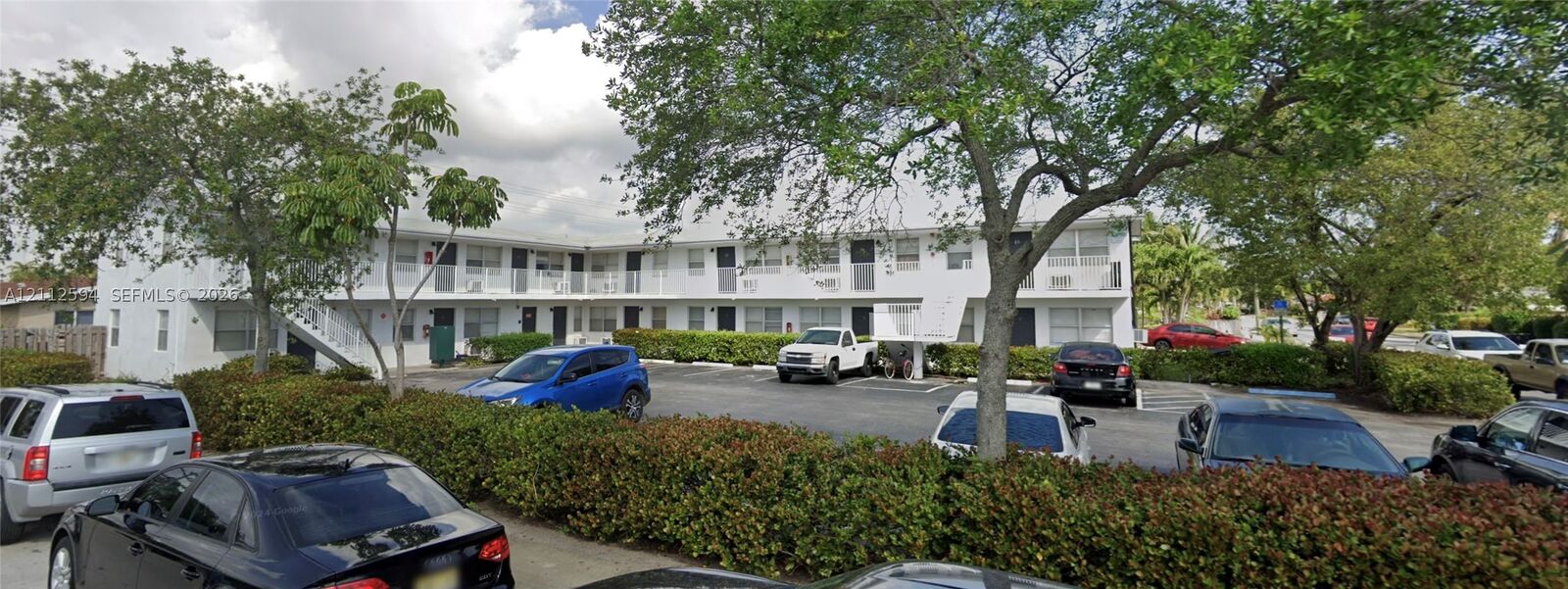 Property Photo: 801 N H 6 FL 33460