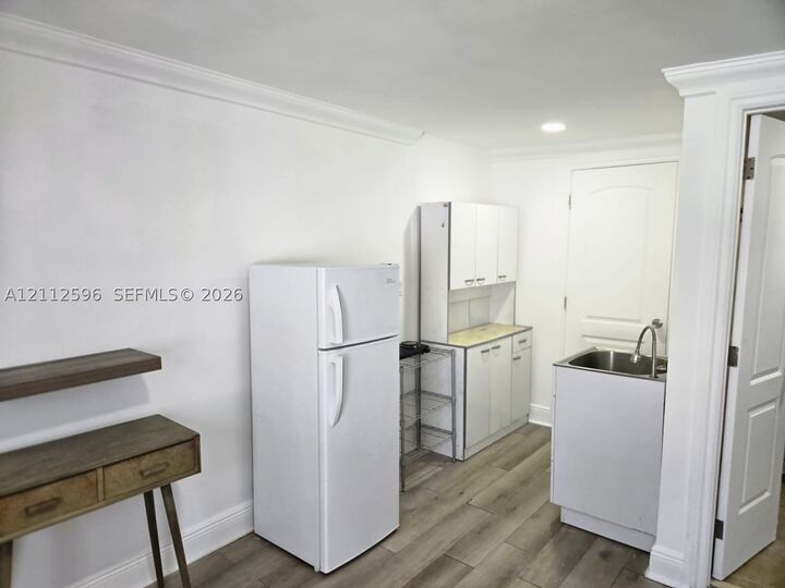 Property Photo: 2521 NW 32nd St Right FL 33142