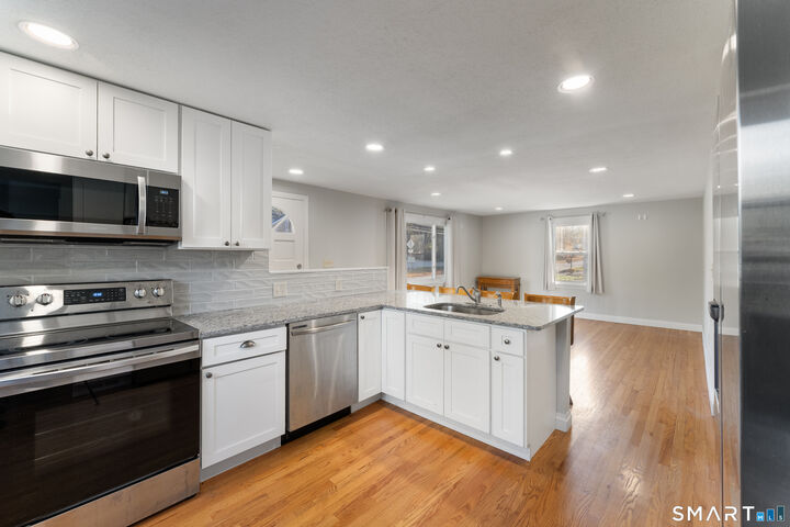 Property Photo: 227 North Street CT 06239
