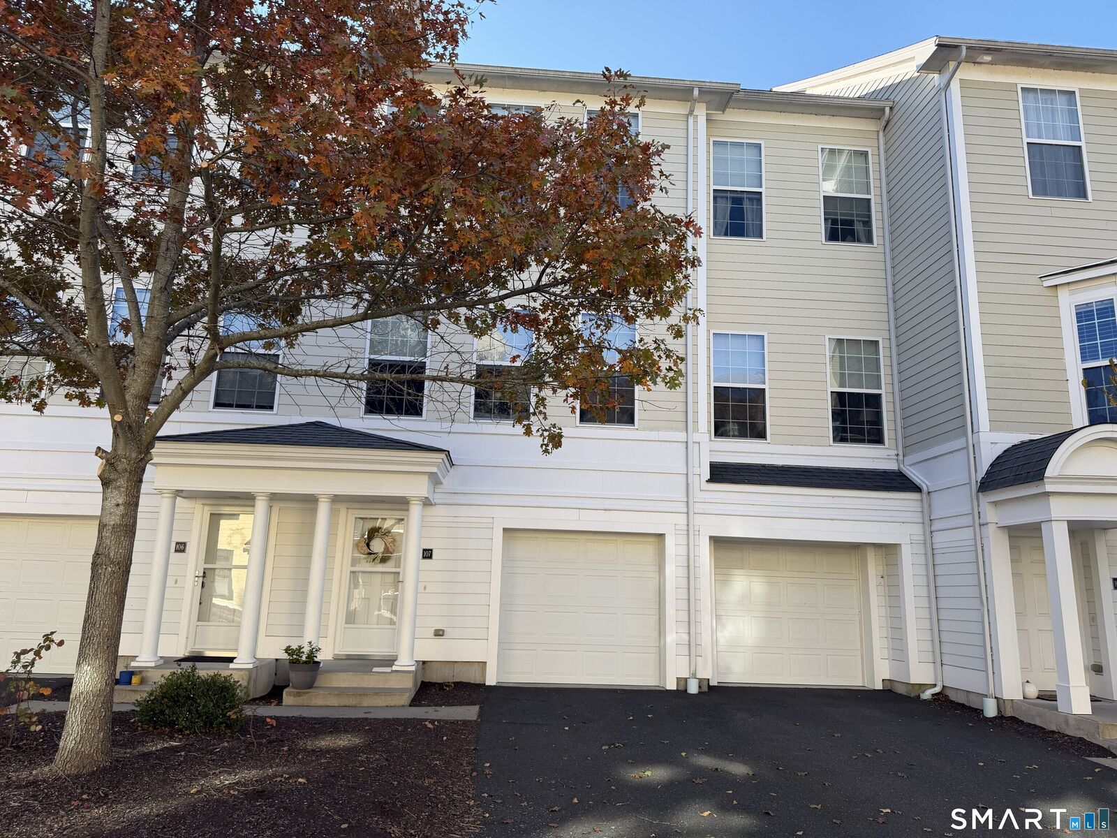 Property Photo: 38 Hope Street 107 CT 06357