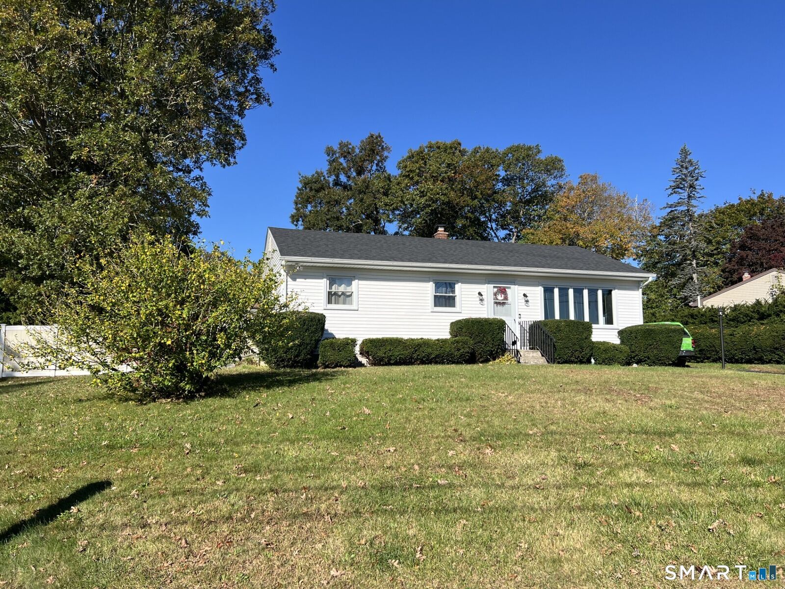Property Photo:  7 Illinois Court  CT 06370 