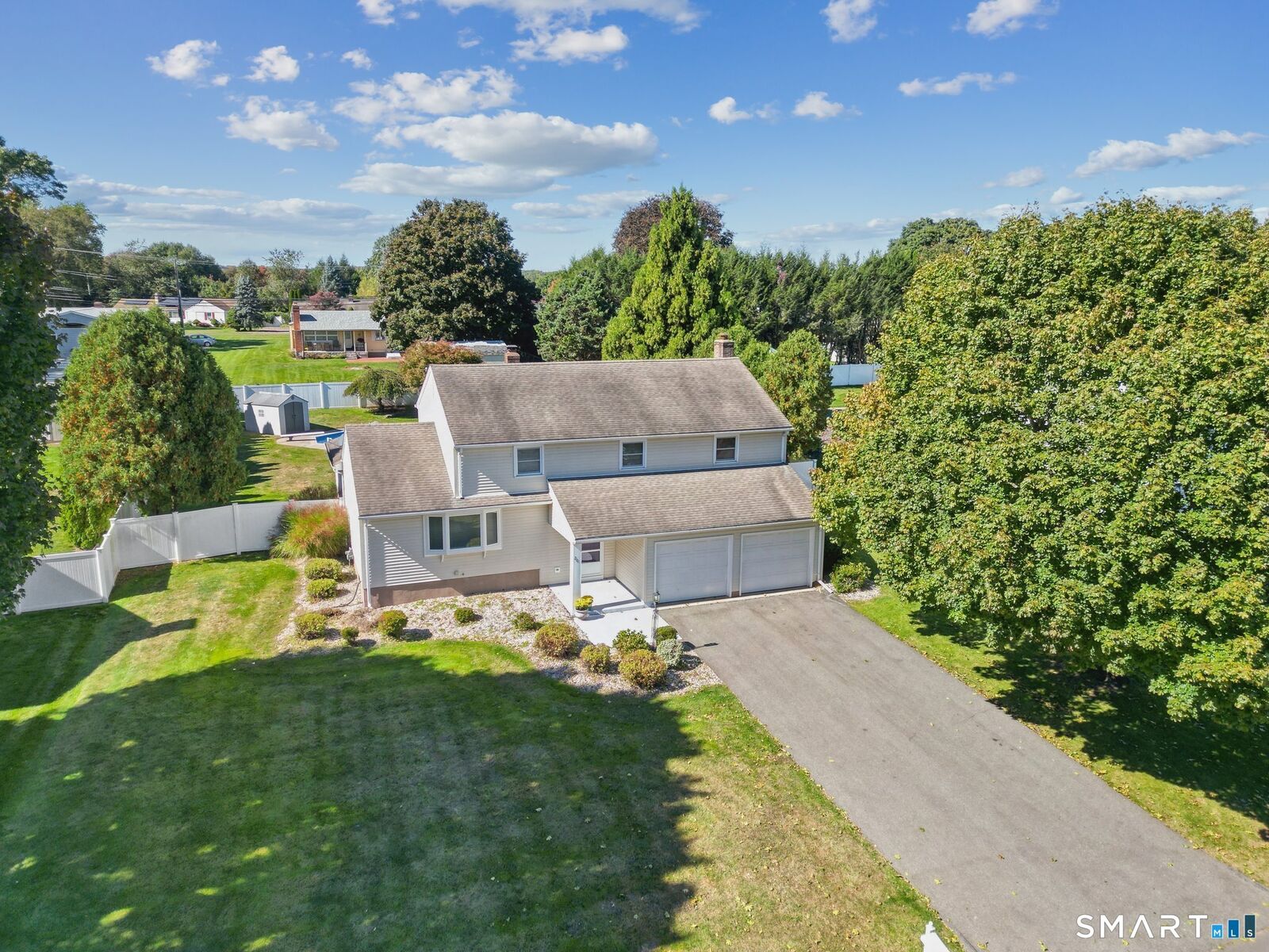 Property Photo: 20 Highmeadow Road CT 06067
