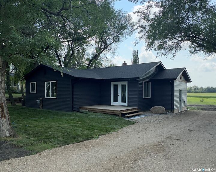 Property Photo: 324 Penner Street SK S0K 4R0