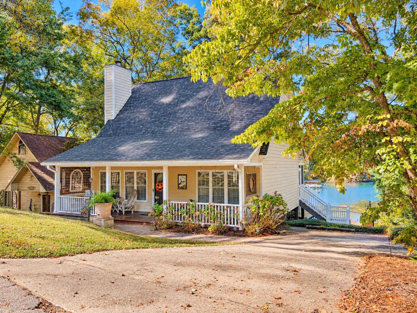 Property Photo:  1015 Chapel Branch Road  SC 29142 