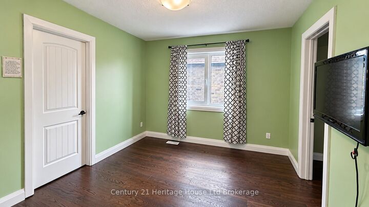 Property Photo: 812 Halifax Road ON N4T 0C6