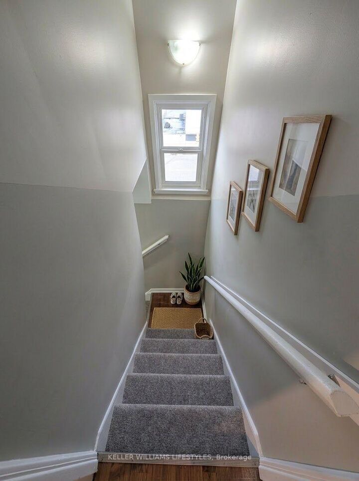 Property Photo:  135 Hamilton Road  ON N6B 1N4 
