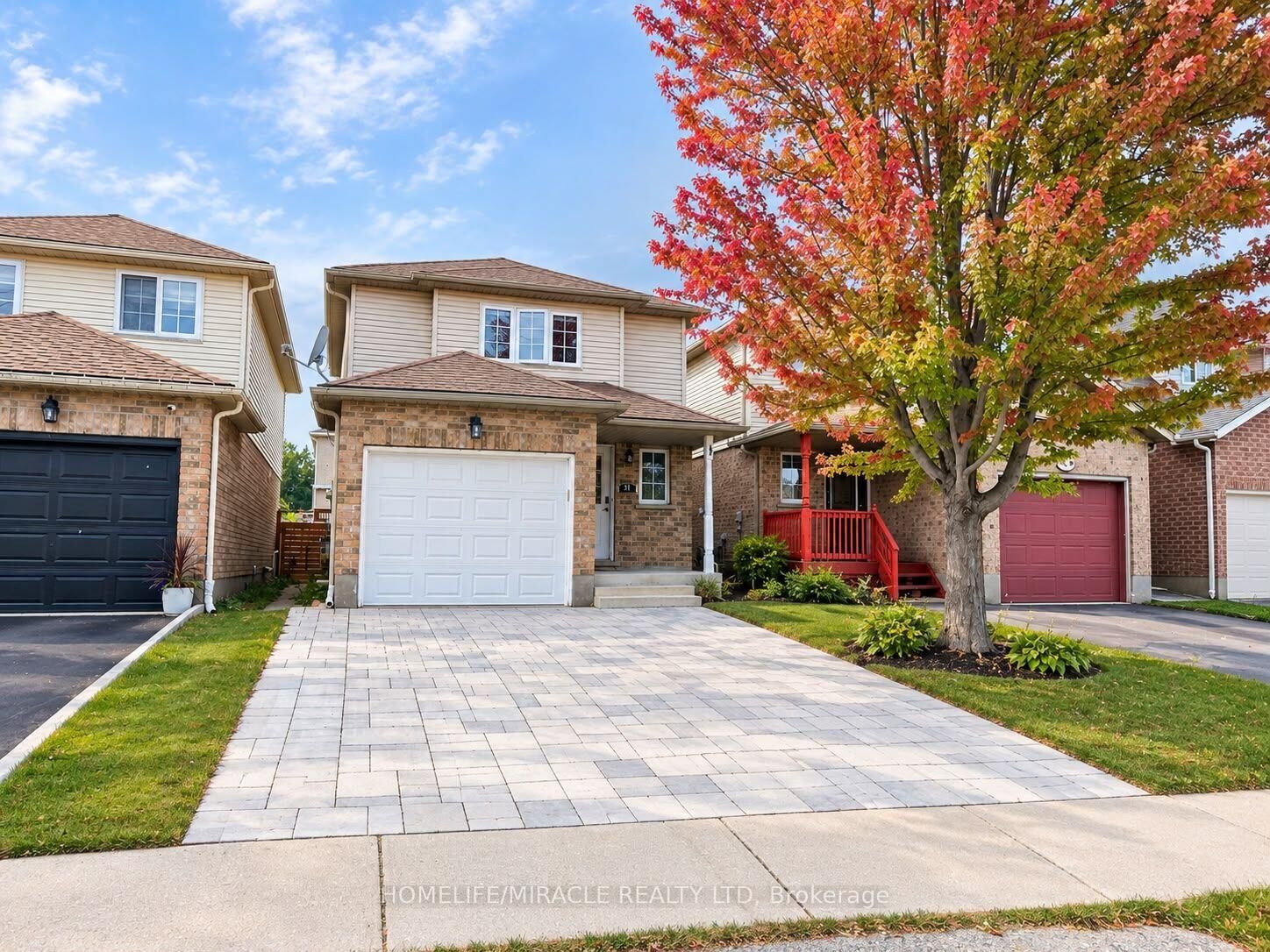 Property Photo:  57 Activa Avenue  ON N2E 3R3 