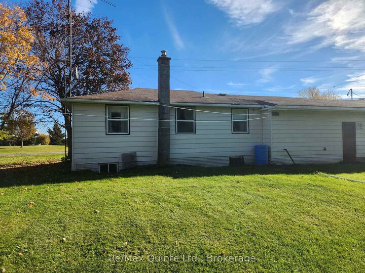Property Photo:  182 Smokes Point Road  ON K0K 1L0 