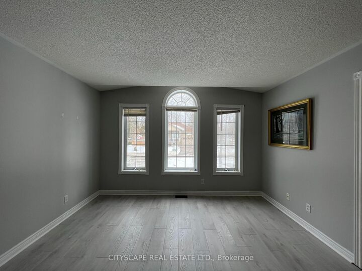 Property Photo:  124 41st Street N  ON L9Z 1Z6 