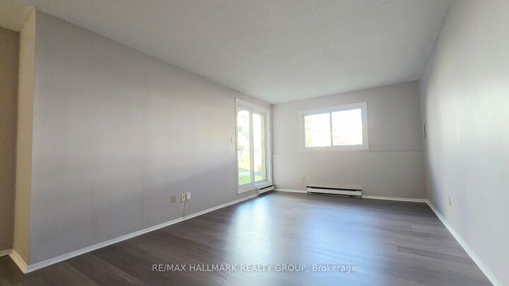 Property Photo: 214 Viewmount Drive 101 ON K2E 7X3