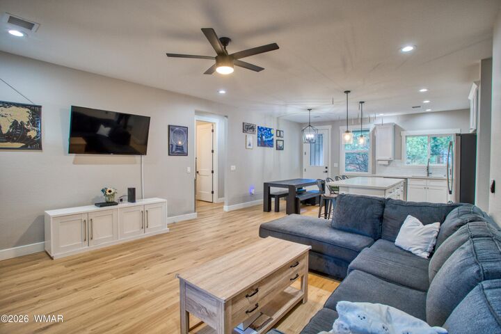 Property Photo:  741 S Bushman  AZ 85901 