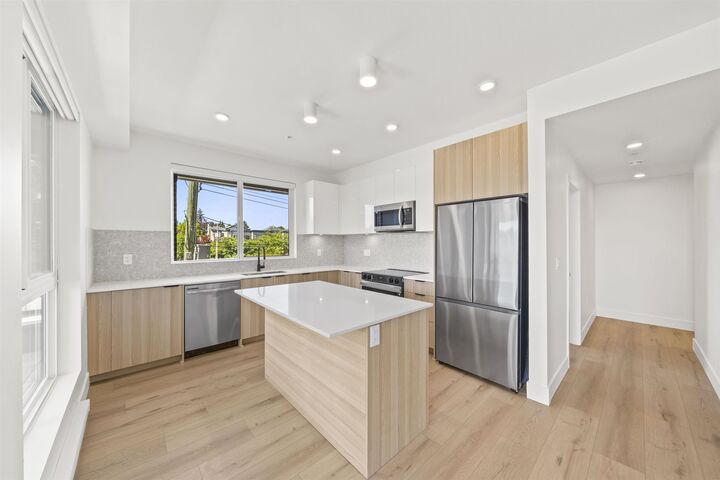 Property Photo:  20769 Fraser Highway 401  BC V3A 4G4 