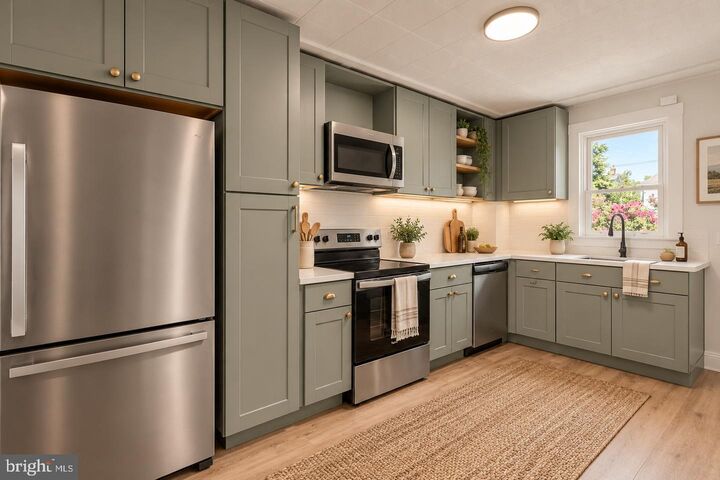 Property Photo: 807-809 Mulberry Avenue MD 21742