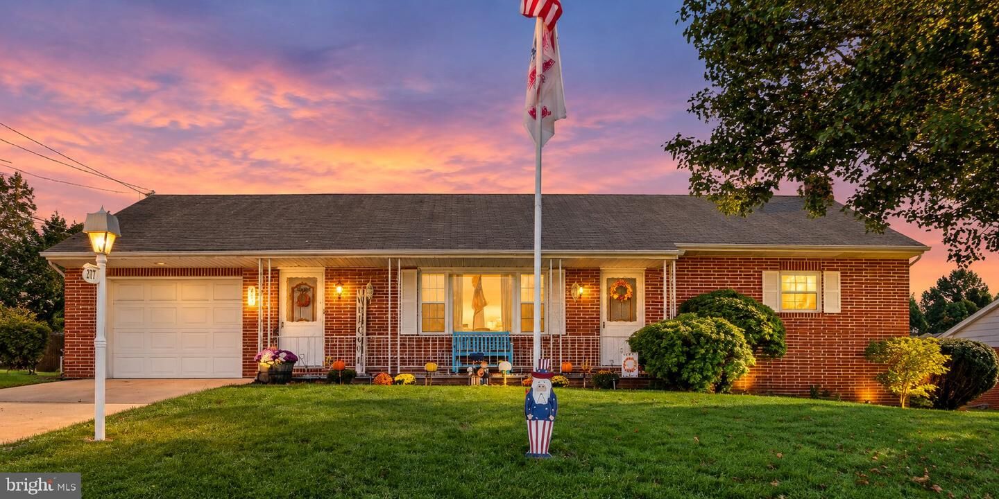 Property Photo:  217 West Avenue  PA 17356 