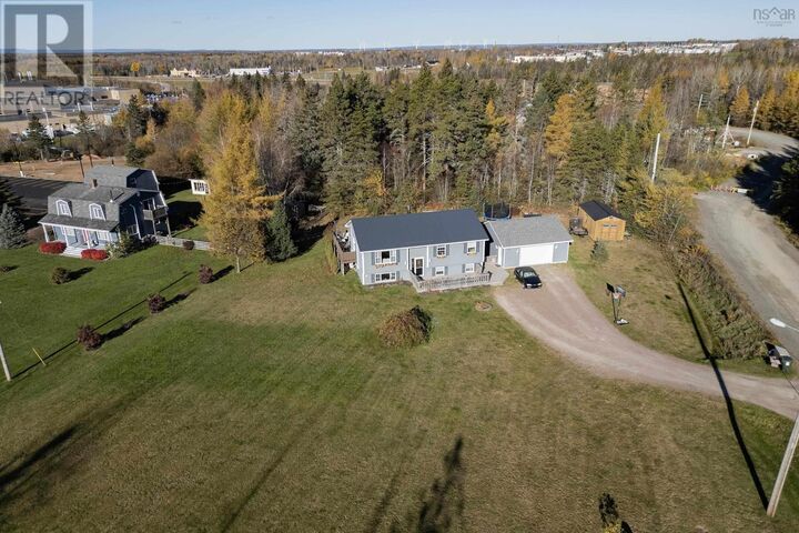 Property Photo:  7 Burns Drive  NS B4H 3Y4 