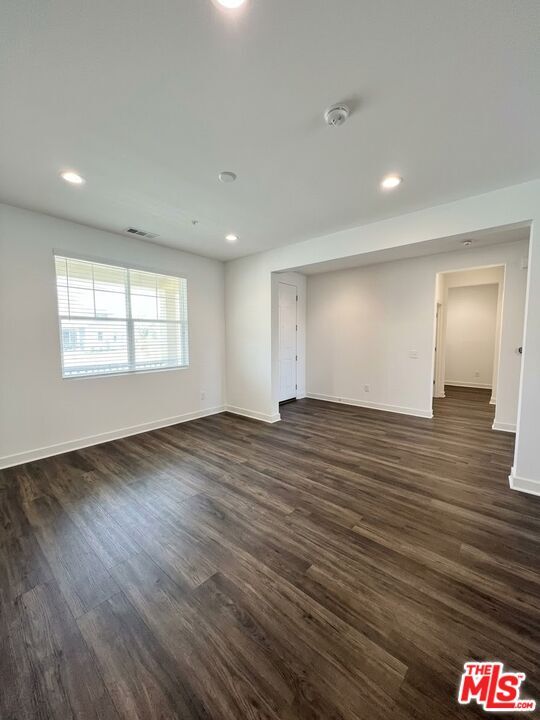 Property Photo: 39186 Pinto Ct CA 93551