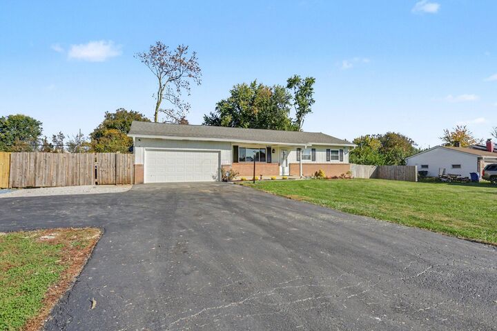 Property Photo: 218 Rumsey Road OH 43207