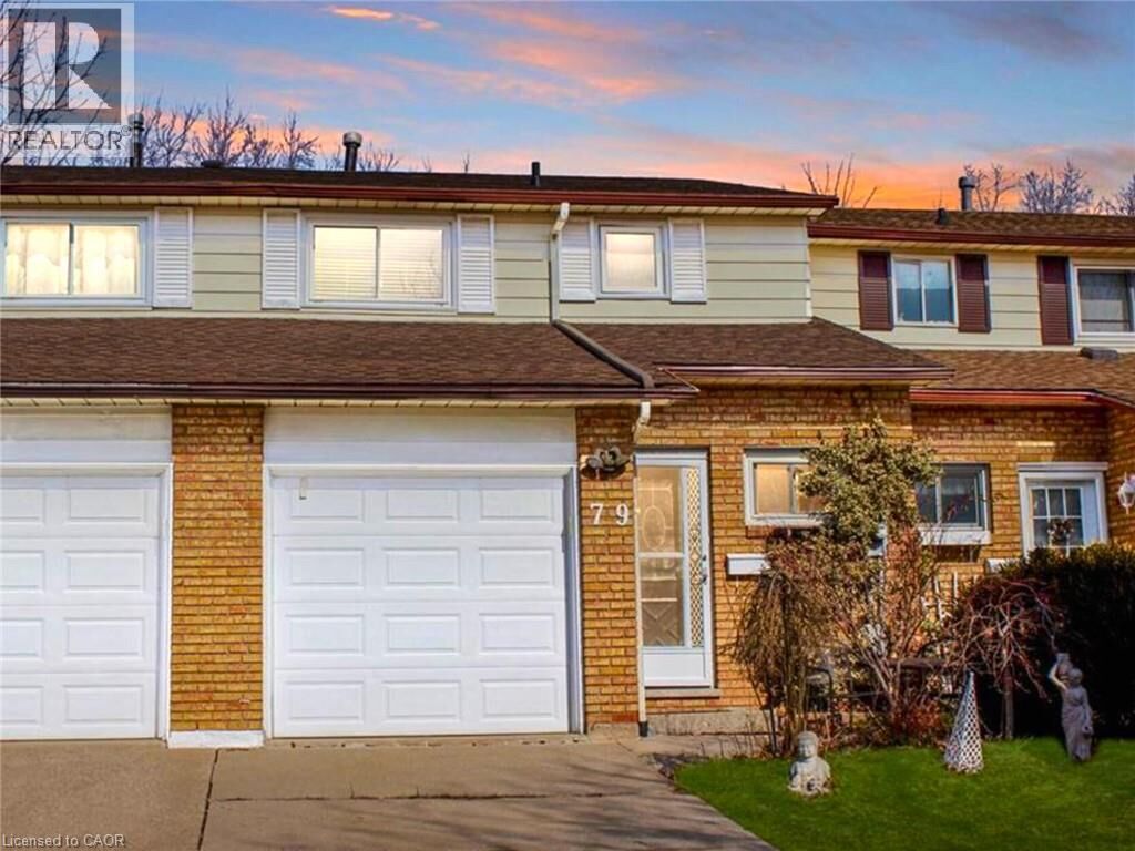 Property Photo:  79 Aylmer Crescent  ON L8J 1J9 