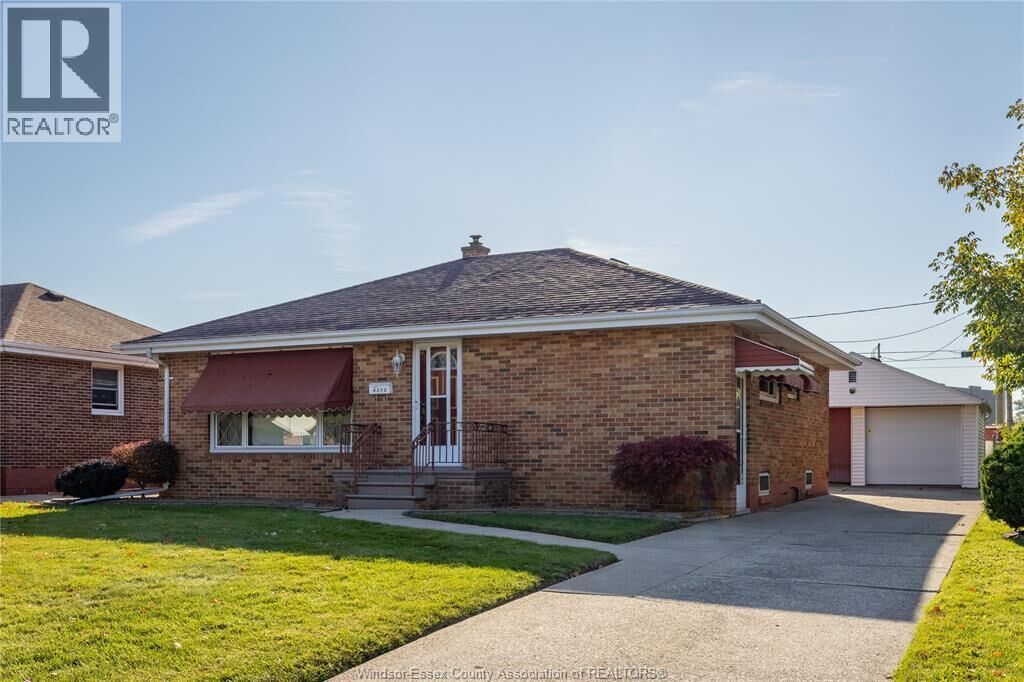 Property Photo:  8273 Menard  ON N8S 1W2 