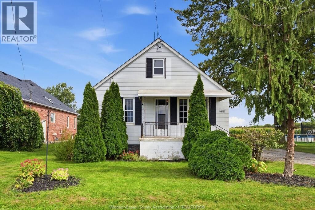 Property Photo:  3787 Concession Rd 3 North  ON N9V 2Y9 