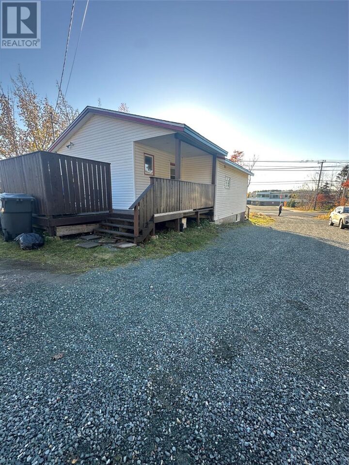 Property Photo:  2705 Topsail Road  NL A1W 4A2 
