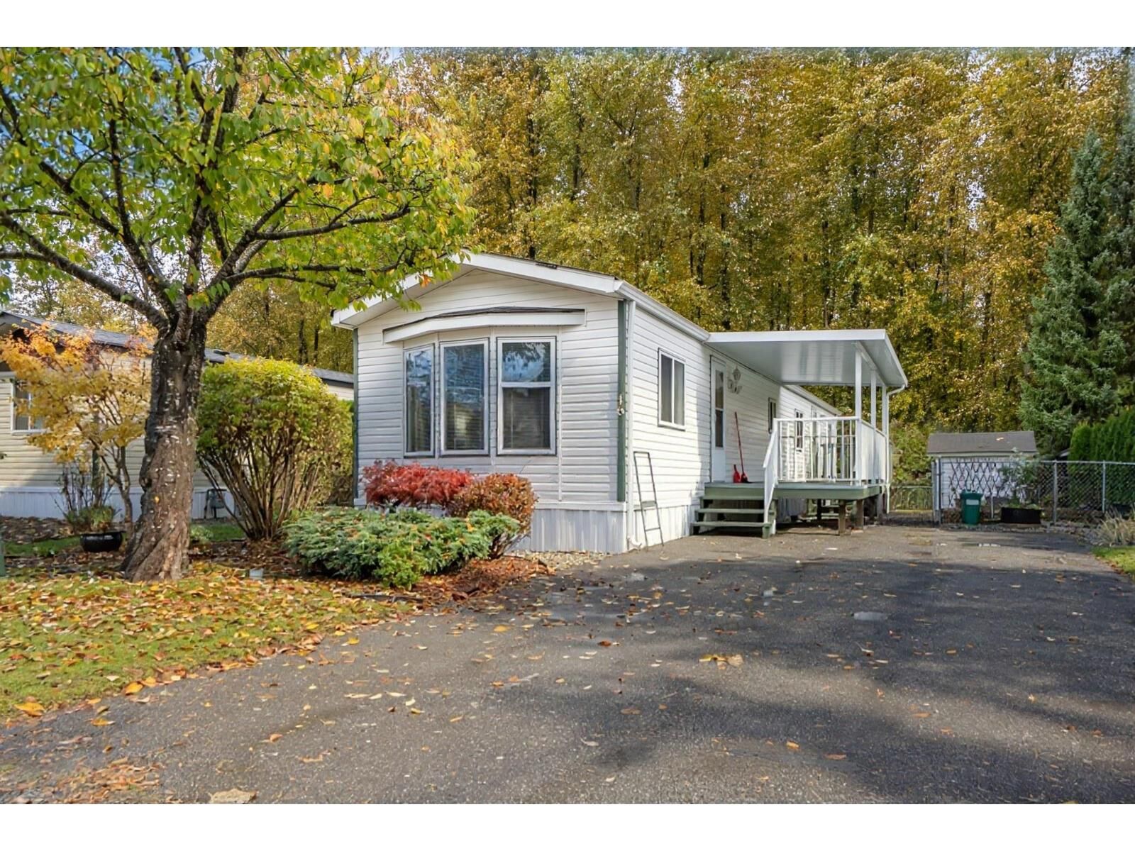 Property Photo:  41168 Lougheed Highway 16  BC V0M 1G0 