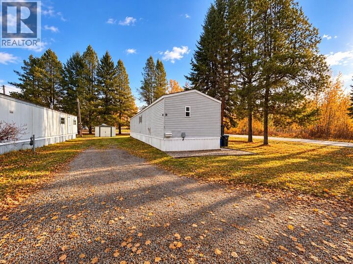 Property Photo: 2288 Gassoff Road 1 BC V2J 4E6