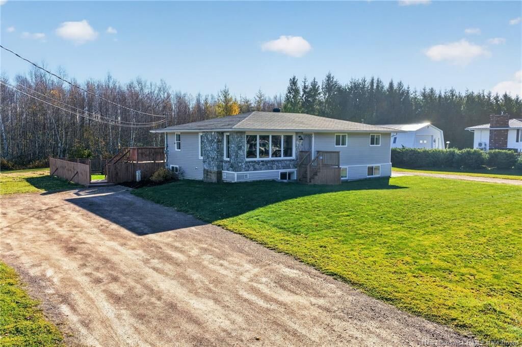 Property Photo:  16 Francois Road  NB E4P 1M7 