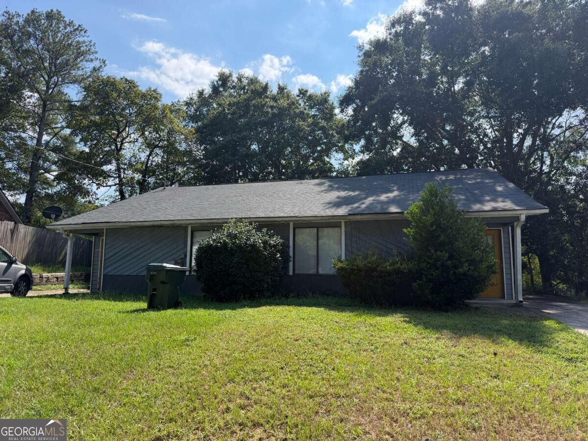 Property Photo:  1156 Pinedale Circle NW  GA 30012 