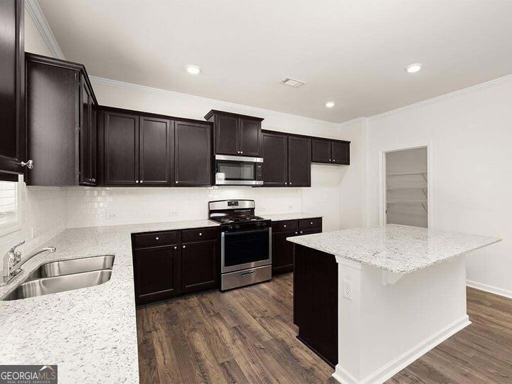 Property Photo:  4836 Golden Finch Lane SW  GA 30127 