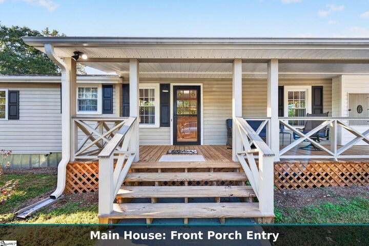 Property Photo: 2005 Locust Hill Road SC 29651