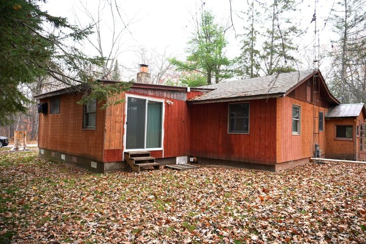 Property Photo:  8744 Musky Point Rd  WI 54487 