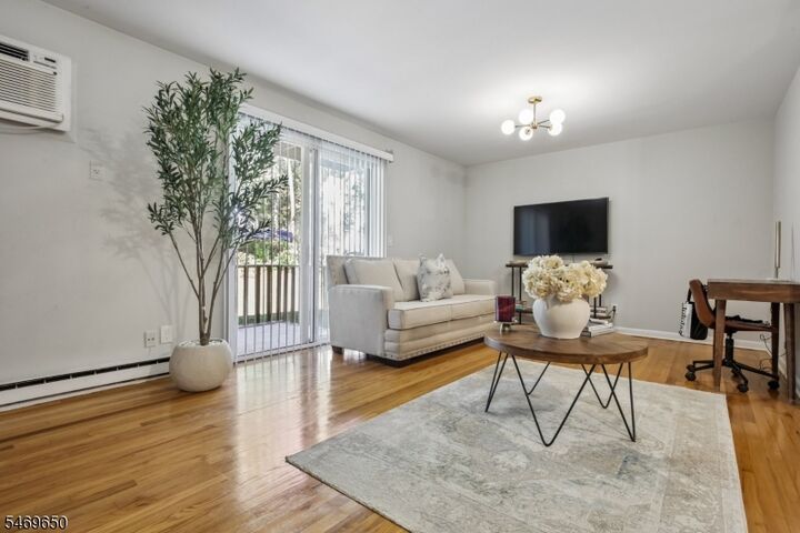 Property Photo:  4 Fairview Pl 3  NJ 07960 