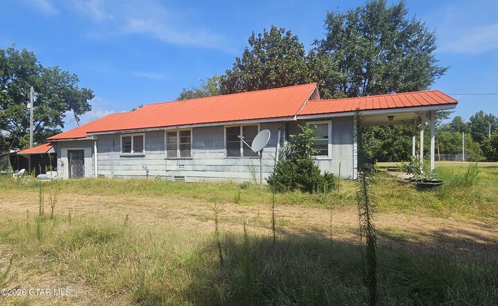 Property Photo: 935 Lone Oak Road MS 39773