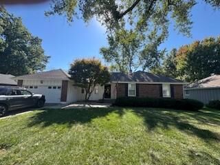 Property Photo: 807 NE Columbus Street MO 64063