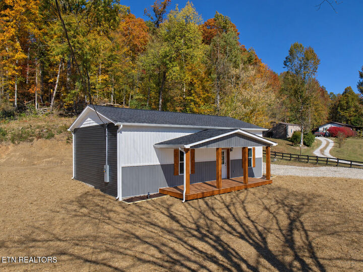 Property Photo:  542 Little Valley Rd  TN 37807 