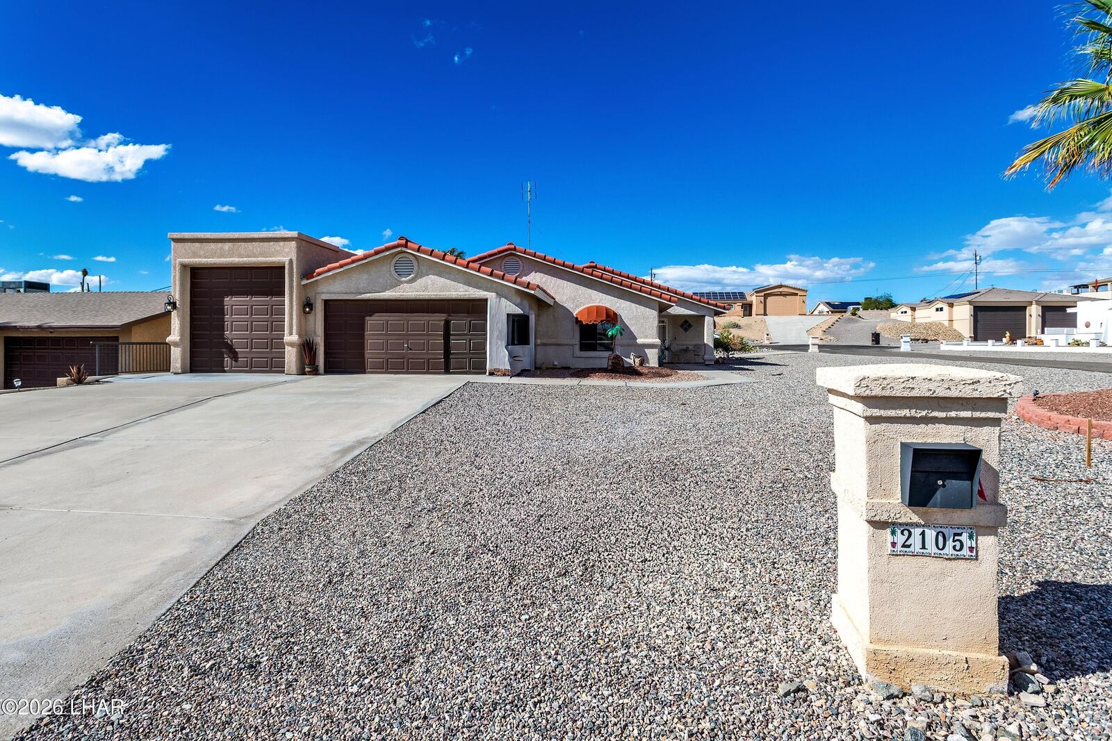 Property Photo: 2105 Cosnina Dr AZ 86403