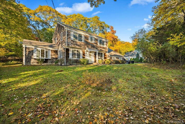 Property Photo:  3 Fairway Drive  NY 11953 