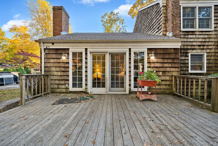 Property Photo:  3 Fairway Drive  NY 11953 