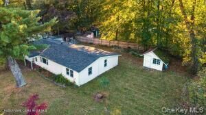 Property Photo:  42 Dixon Avenue  NY 12498 