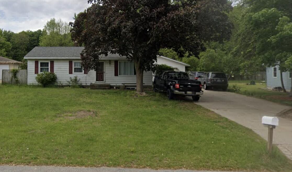 Property Photo:  1284 SE Brookridge Drive SE  MI 49508 