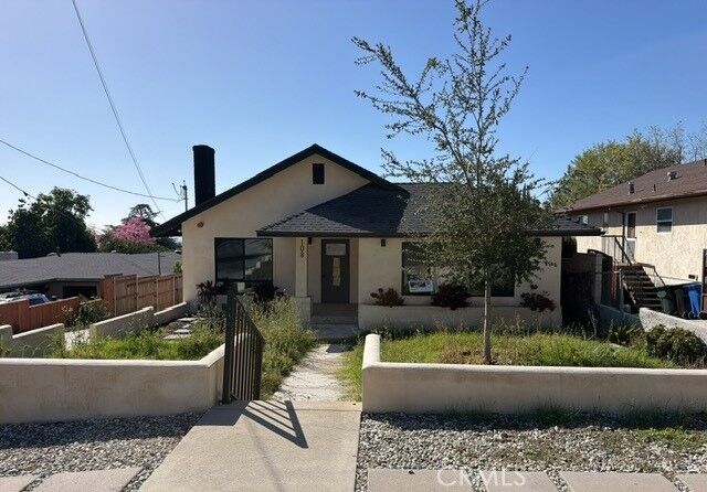 Property Photo: 108 E Grandview CA 91024