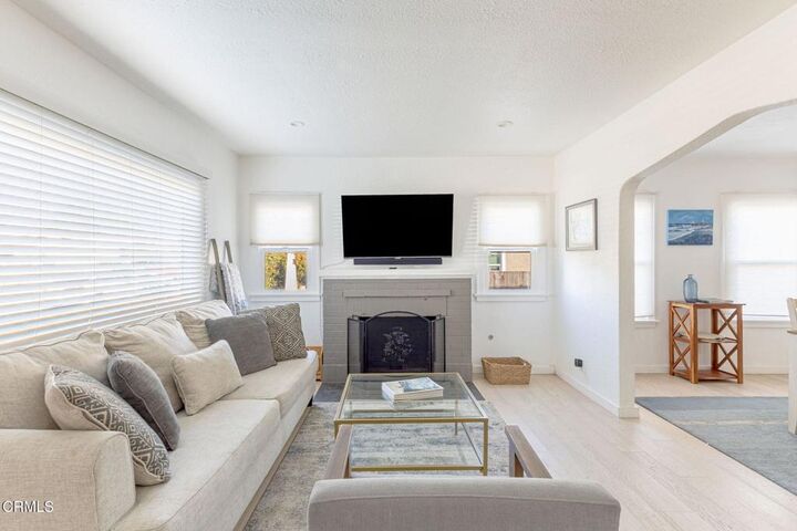 Property Photo: 1692 Santa Ynez Street CA 93001